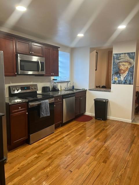 7 Brunswick Rd-Unit -1 in Troy, NY - Building Photo