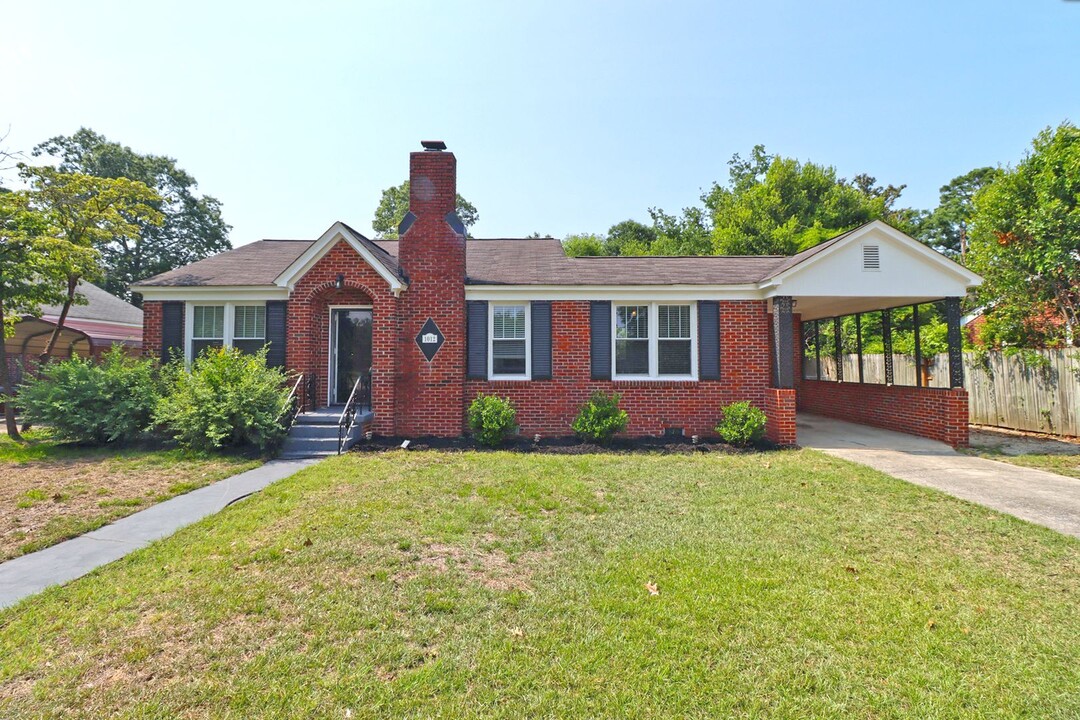 1012 D Ave in West Columbia, SC - Building Photo