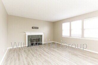 344 W Columbine Ln in Westfield, IN - Building Photo - Building Photo