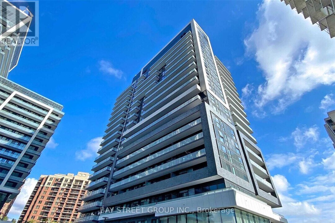 75-775 Oneida Crescent in Richmond Hill, ON - Building Photo