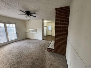 501 Pinecrest Rd in Warner Robins, GA - Building Photo - Building Photo