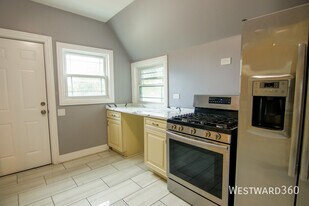 7527 S Stewart Ave in Chicago, IL - Building Photo