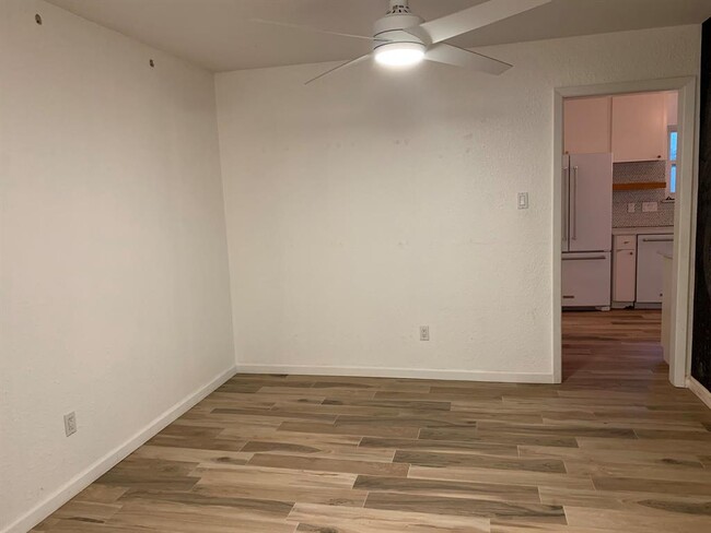 4404 Bouvet Ct in Austin, TX - Building Photo - Building Photo