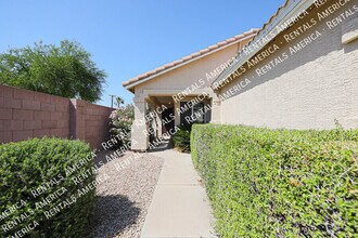 1218 W Rose Marie Ln in Phoenix, AZ - Building Photo - Building Photo