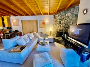 8080 Sunset Rd in Joshua Tree, CA - Building Photo - Building Photo