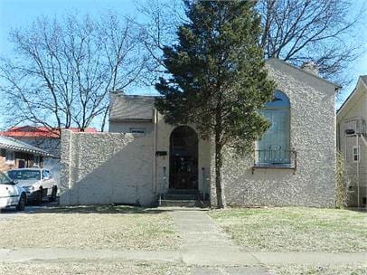 property at 2806 E 5th Ave