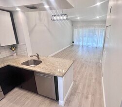 2281 SW 15th St in Deerfield Beach, FL - Building Photo - Building Photo