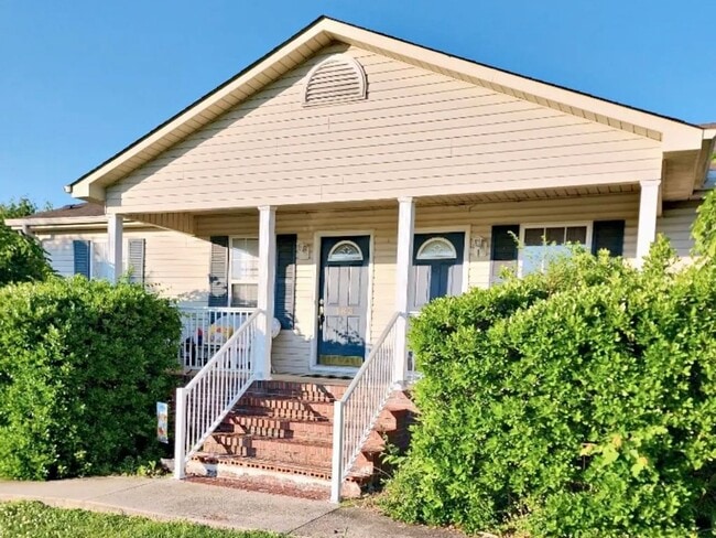 property at 183 Woodlee Ct