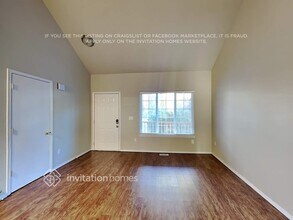 7420 46th Pl NE in Marysville, WA - Foto de edificio - Building Photo