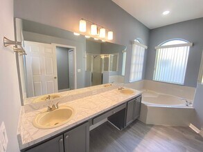 13431 Meadow Bay Loop in Orlando, FL - Building Photo - Building Photo