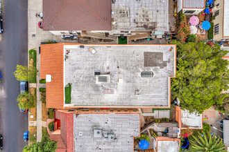 834 S Orange Grove Ave in Los Angeles, CA - Building Photo - Building Photo