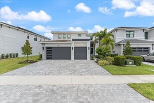 12466 Solana Bay Cir in Palm Beach Gardens, FL - Building Photo