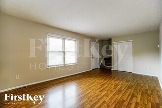 161 Greenlake St, Unit 2-218 in Galloway, OH - Building Photo - Building Photo