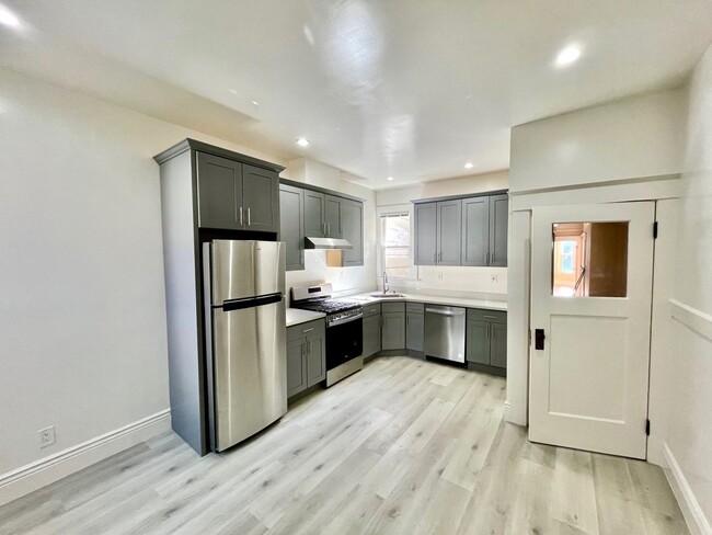 4638 Geary Blvd-Unit -4638 in San Francisco, CA - Building Photo - Building Photo
