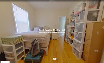 942 Broadway in Somerville, MA - Building Photo - Building Photo