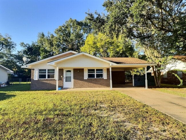 property at 302 Hunter Dr