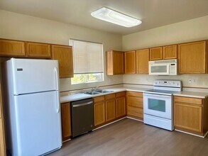 5911 Sapphire Ridge Ct in Reno, NV - Building Photo - Building Photo