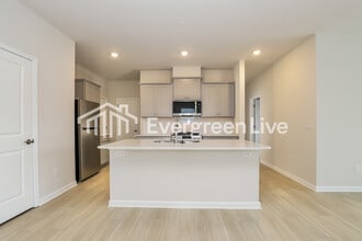 5543 Hydrangea St in Winston-Salem, NC - Building Photo - Building Photo