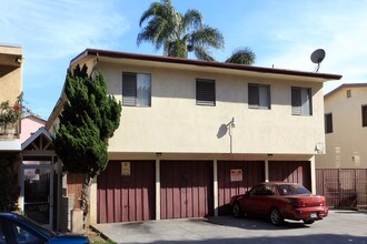 1036-1040 Dawson Ave in Long Beach, CA - Building Photo - Building Photo