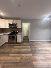 447 Lucerne Ave in Shirley, NY - Building Photo - Building Photo