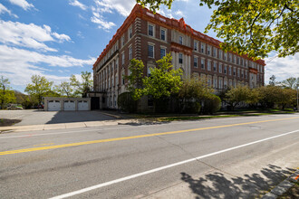 The Balmoral in Andover, MA - Building Photo - Building Photo