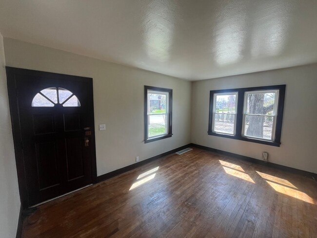 2711 47th St in Moline, IL - Building Photo - Building Photo