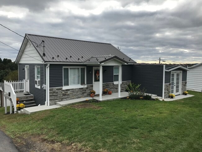 property at 1104 Valley View Ave