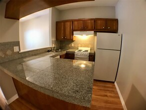 4409 Guadalupe St in Austin, TX - Foto de edificio - Building Photo