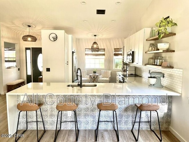 205 Covington St in Panama City Beach, FL - Building Photo - Building Photo