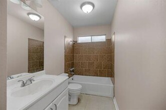 811 S Olive St in Hammond, LA - Building Photo - Building Photo