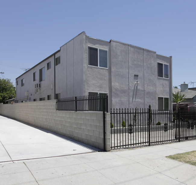 6440 Agnes Ave in North Hollywood, CA - Building Photo - Building Photo