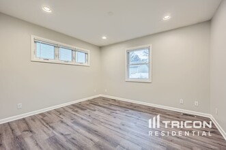 601 Glenbrook Ave N in Oakdale, MN - Building Photo - Building Photo