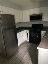 601 Riverhill Cir in Columbia, SC - Building Photo