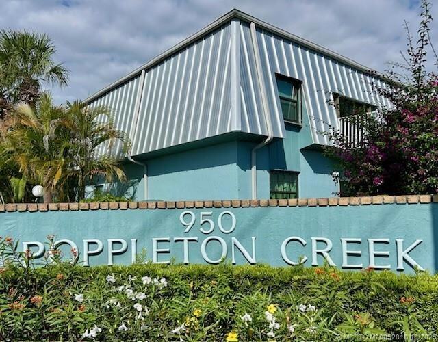 950 S Kanner Hwy, Unit C26 in Stuart, FL - Building Photo