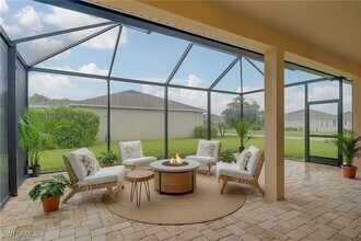 6445 Estero Bay Dr in Ft. Myers, FL - Building Photo - Building Photo