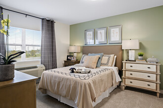 Anthology of Olathe- Senior Living for 55+ in Olathe, KS - Building Photo - Building Photo