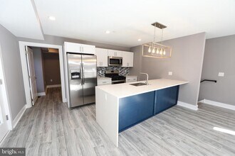 1900 N 4th St-Unit -UNIT 4 in Philadelphia, PA - Building Photo - Building Photo