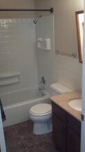 504 S 7th St, Unit 7 in Olivia, MN - Building Photo - Building Photo