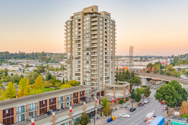 Tandem 1 in Burnaby, BC - Building Photo - Building Photo