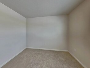 565 Haleybury St SW in Palm Bay, FL - Building Photo - Building Photo