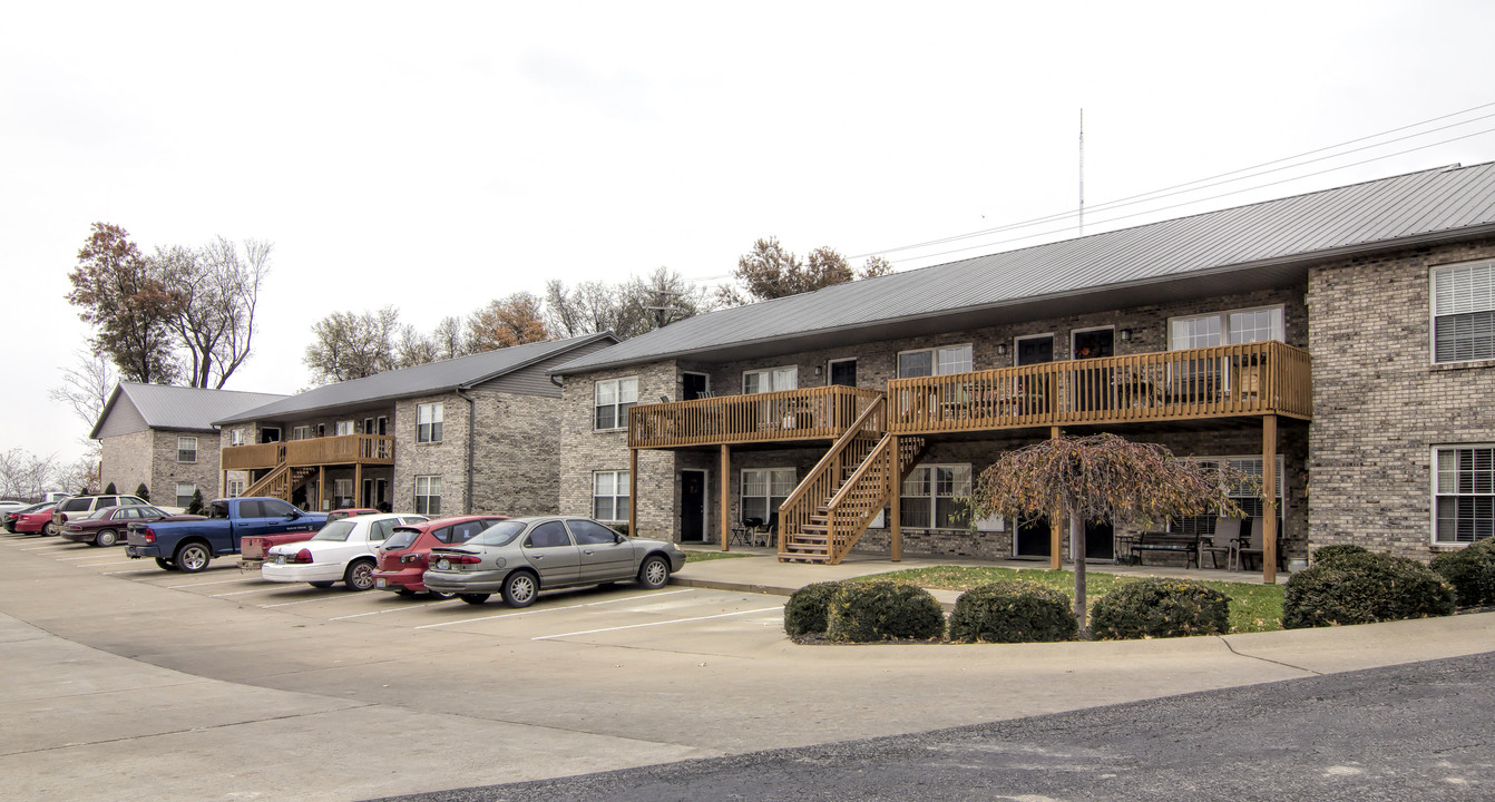 Barret Grove in Henderson, KY - Building Photo