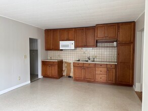 15 Hudson St, Unit R in Woburn, MA - Building Photo - Building Photo