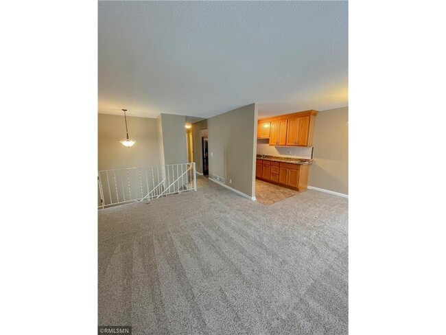 10507 Decatur Cir in Minneapolis, MN - Building Photo - Building Photo