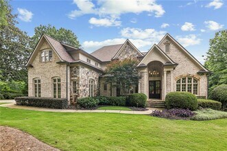 6285 Aberdeen Dr NE in Sandy Springs, GA - Building Photo - Building Photo