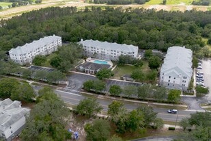 Silver Pointe at Leesburg in Leesburg, FL - Building Photo