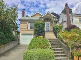 514 NE 80th St in Seattle, WA - Building Photo