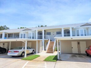 318 Clearbrook Cir in Venice, FL - Building Photo - Building Photo