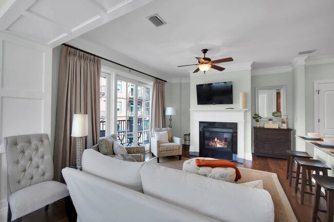 property at 165 W Bay St