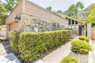 6007 Gardenridge Hollow in Austin, TX - Building Photo - Building Photo