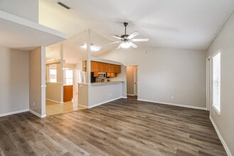 2204 Francis Lewis Ct in Orange Park, FL - Building Photo - Building Photo